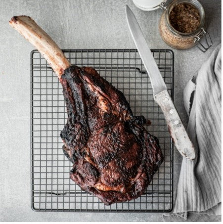 Tomahawk Steaks – A Cut Above the Rest